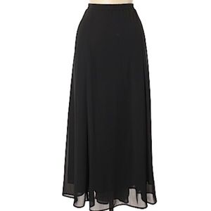 NWOT Another Thyme Skirt, Black